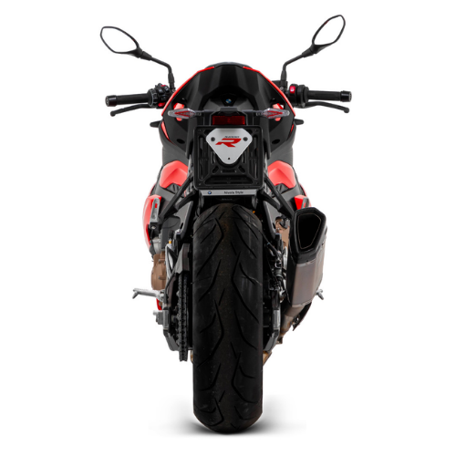 BMW M 1000 R rossa con terminale Arrow Pista montato, vista posteriore — immagine di gamma Arrow