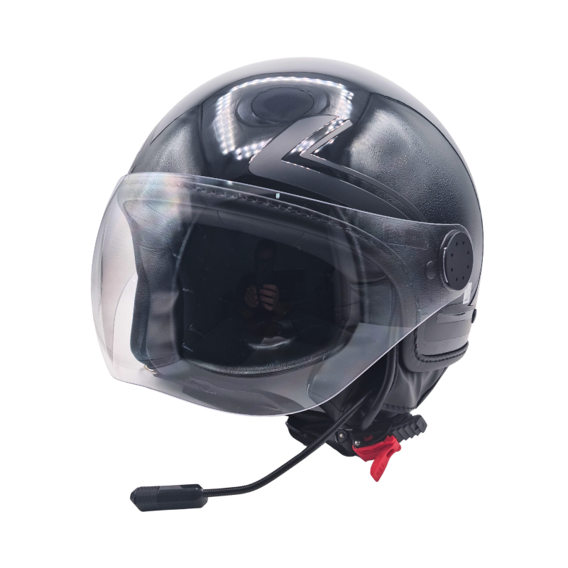 Casco jet Vespa Mirror Limited Edition nero, tre quarti anteriore, con microfono ad asta dell'interfono