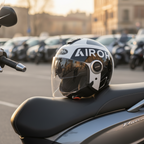 Airoh Helios UP Casco Jet Bianco Nero Lucido – ECE 22.05 Visierino Parasole Casco Demi-Jet - Moon Bike - Vista 5