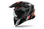 Airoh Commander 2 Skip nero e arancio opaco casco adventure, tre quarti anteriore destra, visiera chiusa