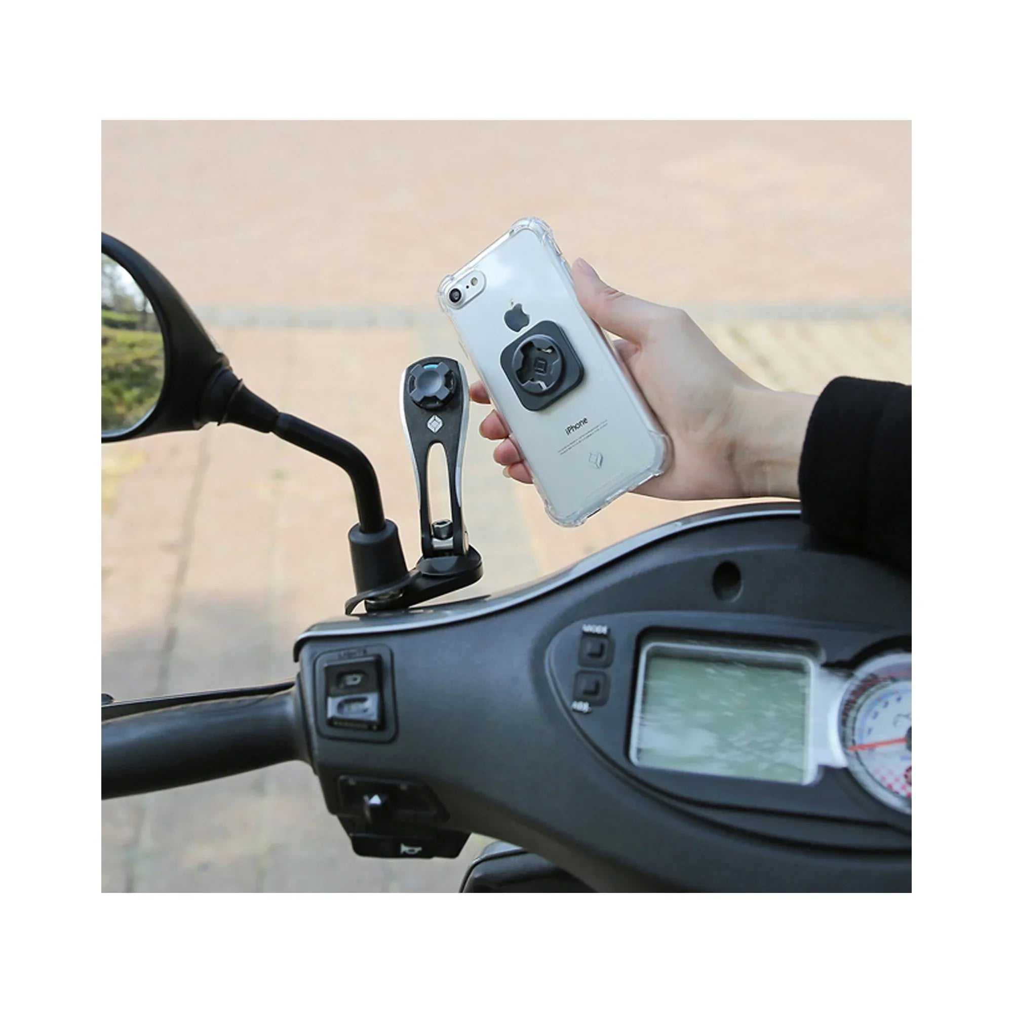 Supporto Telefono Specchietto M8 M10 M12 X-Guard Mirror Mount A+ Nero, articolo 126079 — Moon Bike
