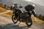 Bauletto Kappa K47NN Manta 47L Monolock Nero Goffrato con Catadiottri Rossi – Piastra Universale - Moon Bike - Vista 6