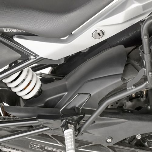 Parafango posteriore copricatena Kappa KMG5126 in ABS nero per BMW G310GS 2017-2019