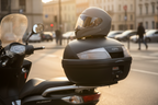 Kappa K35NT2 Bauletto Moto 35 Litri Monolock – Nero Goffrato Catadiottri Trasparenti con Piastra K628 - Moon Bike - Vista 6