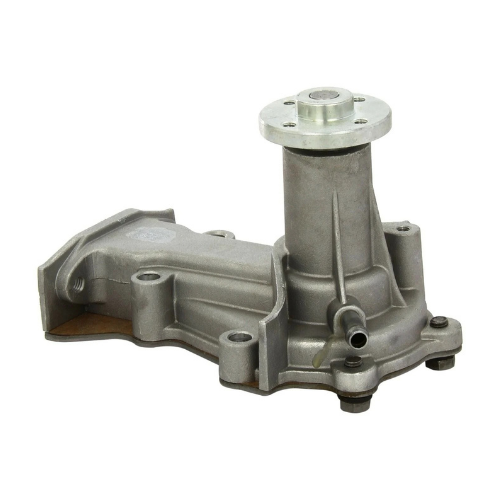 Pompa acqua originale Piaggio 1610087727000 per Porter 1000-1300 Pick-Van, vista di tre quarti: corpo in alluminio pressofuso, mozzo porta-puleggia in acciaio e braccio laterale con bocchettone flangiato