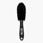 Spazzola Sagomata per Cerchi e Raggi Muc-Off Wheel & Component Brush, articolo 53104 — Moon Bike