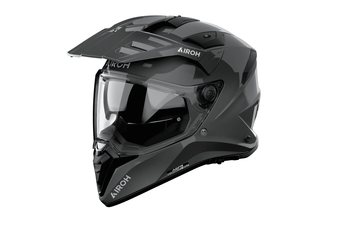 Airoh Bandit BADX-X Color Grigio Scuro Lucido (BA99), casco adventure visto di tre quarti dal lato sinistro, grafica grigio scuro lucida a tinta unita