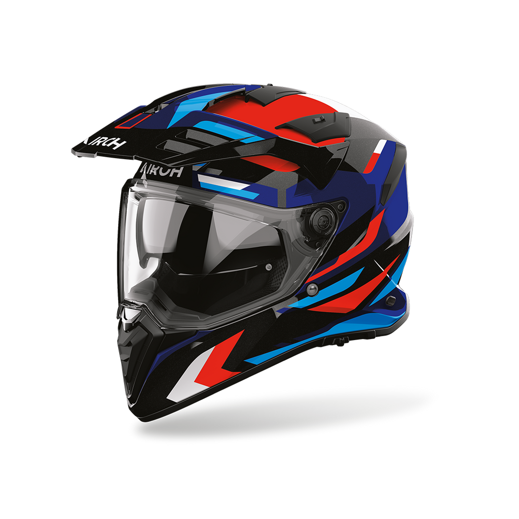 Airoh Bandit BADX-X Glitch Blu/Rosso Lucido (BATG18), casco adventure visto di tre quarti dal lato sinistro, grafica nera, blu e rossa con inserti azzurri, lucida