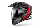 Airoh Bandit BADX-X Spicy Rosso Lucido (BAS55), casco adventure visto di tre quarti dal lato sinistro, grafica nera e grigia con inserti rossi, lucida