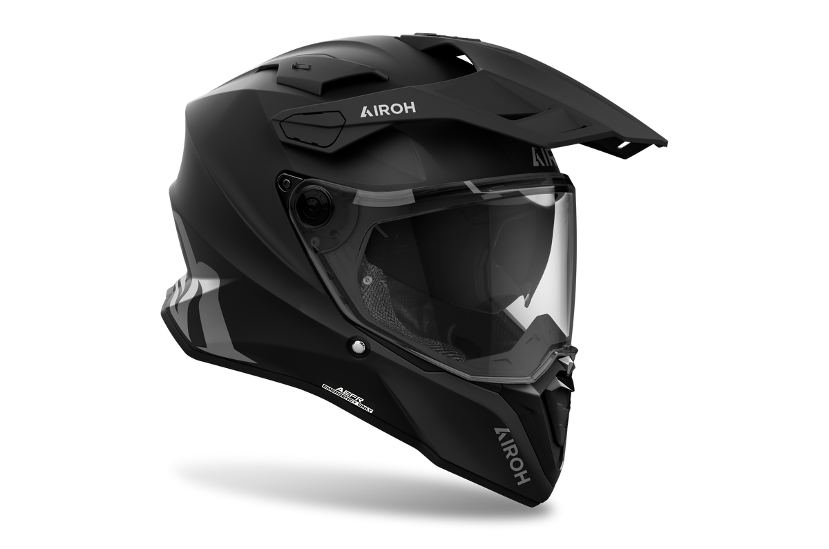 Airoh Commander 2 Color nero opaco casco adventure, tre quarti anteriore sinistra con frontino