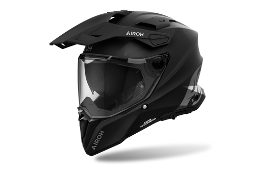 Airoh Commander 2 Color nero opaco casco adventure, tre quarti anteriore destra, visiera chiusa