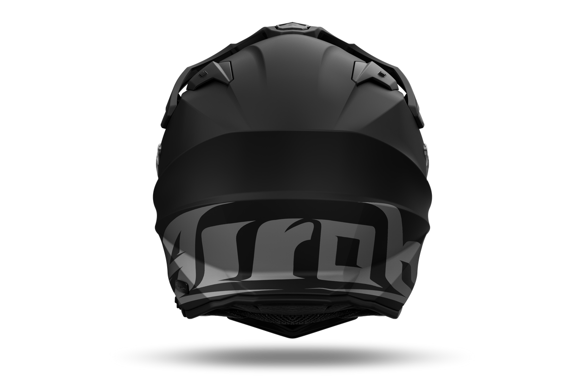 Airoh Commander 2 Color nero opaco casco adventure, vista posteriore, logo Airoh sulla nuca