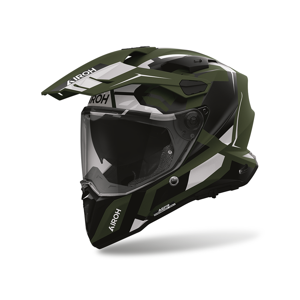 Airoh Commander 2 Polar Verde Militare Opaco (CM2P70), casco adventure visto di tre quarti dal lato sinistro, grafica verde militare, nera e bianca, opaca