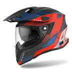 Airoh Commander Boost rosso e blu opaco – vista tre quarti anteriore sinistra con frontino e visiera chiusa