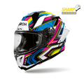 Airoh GP 800 Volt Multicolore Lucido (GP8V54), casco integrale racing visto di tre quarti dal lato sinistro, grafica azzurra, rosa, gialla, nera e bianca, lucida