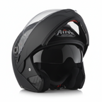 Frontale del casco Airoh Rides nero opaco con mentoniera alzata e visiera trasparente
