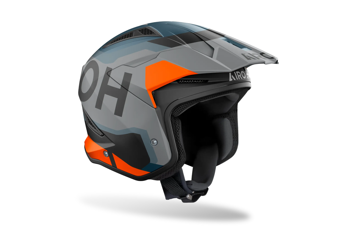 Casco da trial Airoh TRR II Jupiter arancio opaco visto di tre quarti dal lato opposto