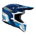Airoh Wraaap Conquer Blu/Bianco Lucido visto dal lato destro, con frontino e mentoniera in evidenza