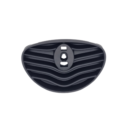 Griglia dello scudo anteriore originale Aprilia 5A000107 per Scarabeo 50 e 100: pannello nero a nervature orizzontali con la sede a tre agganci per la targhetta logo
