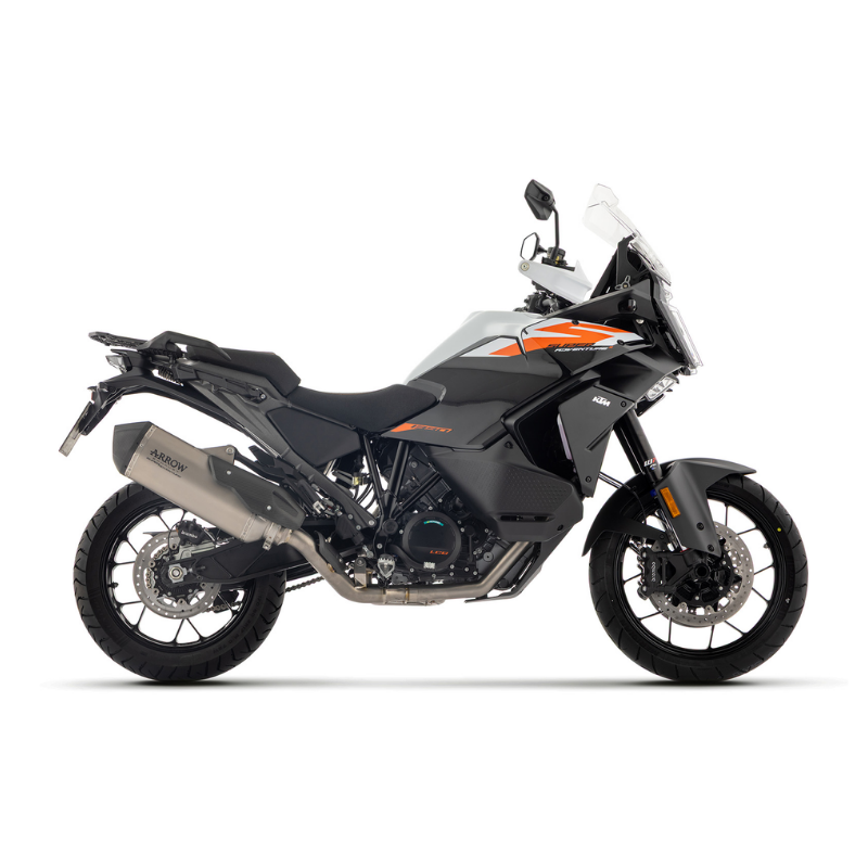 KTM Super Adventure S bianca con terminale Arrow Sonora, vista laterale