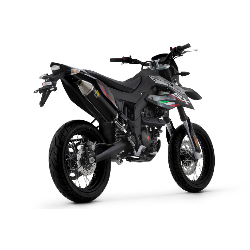 Arrow 52002PD Collettore Racing Titanio - Moon Bike - Montato su Aprilia SX 125, vista tre quarti posteriore