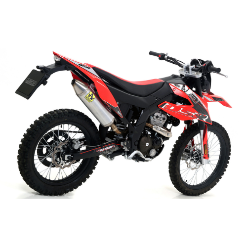 Arrow 52509AKN Terminale Thunder Alluminio Dark Fondello Carbonio - Moon Bike - Montato su UM DSR EX 125, vista tre quarti posteriore