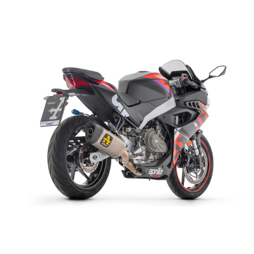 Aprilia RS 457 vista posteriore tre quarti con il silenziatore Arrow Pista in titanio