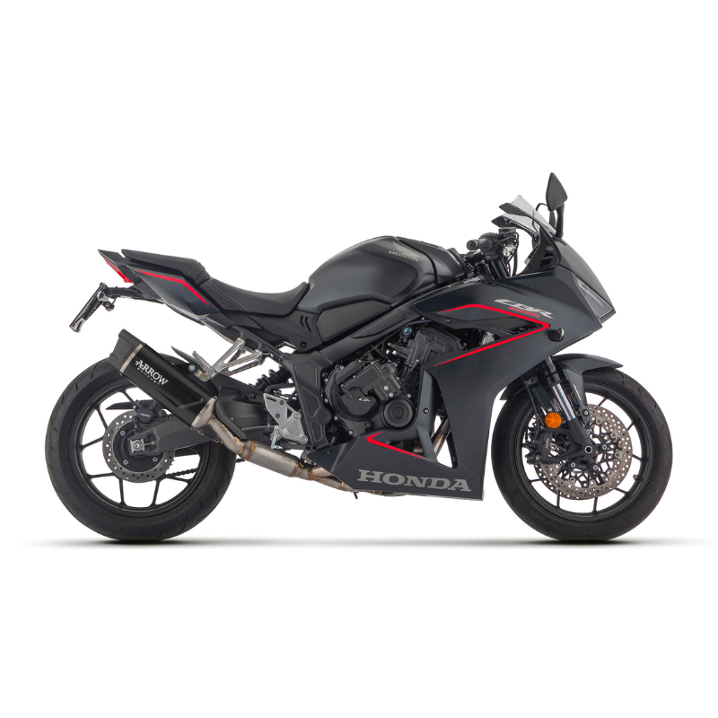 Honda CB 650 R nera con il kit completo Arrow 71069AKN installato, vista laterale destra