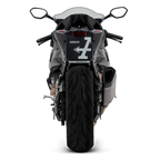 BMW S 1000 RR 2019-2024 con terminale Arrow Pista, vista da dietro, foto di gamma del costruttore