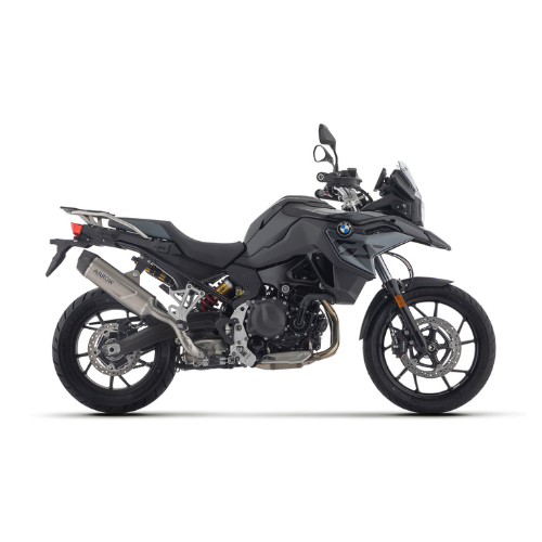 BMW F 800 GS nera con terminale Arrow Indy Race EVO in titanio, vista laterale destra