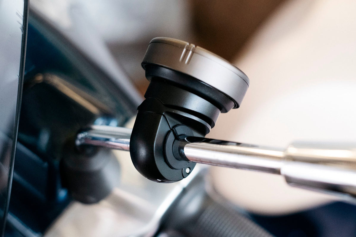 Beeline Supporto Specchietto e Traversino per Beeline Moto II BEELINEMIRRORMNT: supporto montato sullo specchietto