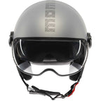 Casco jet Momo Design FGTR EVO HIP grigio opaco, vista frontale con visierino solare abbassato