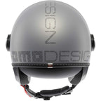 Casco jet Momo Design FGTR EVO HIP grigio, tre quarti posteriore con lettering momodesign ceruleo