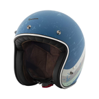 Casco jet Vespa Heritage azzurro PIA402 con fascia diagonale bianca e verde acqua, vista tre quarti