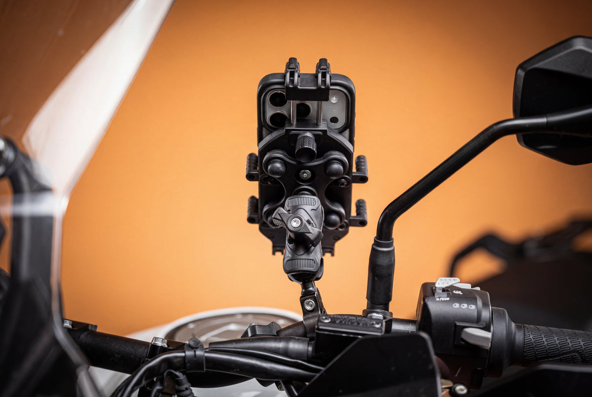 Interphone Crab Rugged Pro Supporto Smartphone Moto Antivibrazione SMCRABRUGGEDPRO: supporto vuoto montato sul manubrio