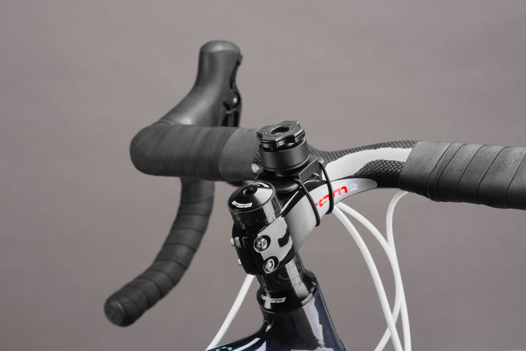 Interphone Quiklox Aero Mount Supporto Telefono Manubrio Bici SMQUIKLOXAEROMOUNT: supporto montato su bici da corsa