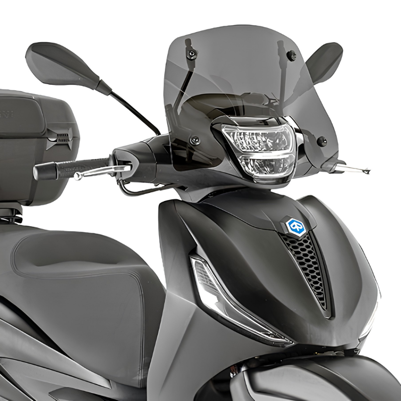 Parabrezza Kappa 5621SK fumé 21x43 cm montato su Piaggio Beverly HPE, vista frontale