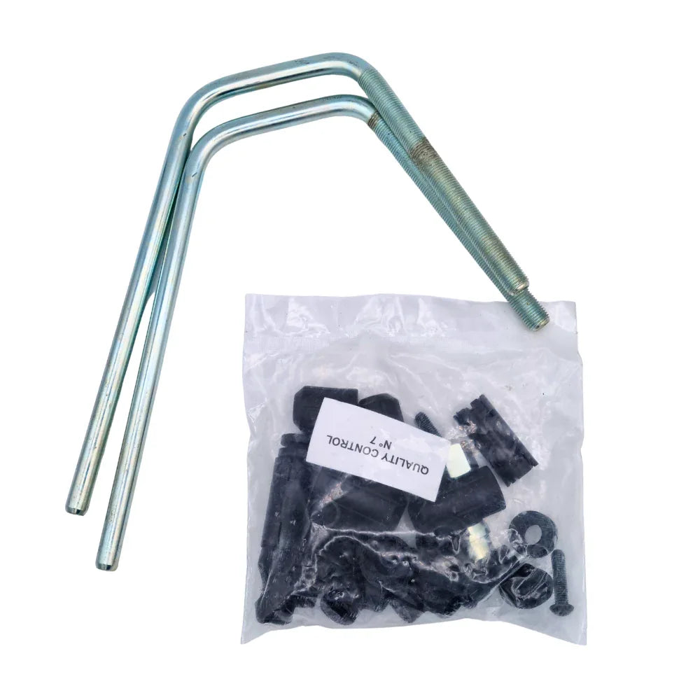 Kit attacchi Kappa A113A: due staffe a U in metallo e sacchetto con raccordi neri e viteria, vista d'insieme