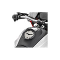 Flangia Tanklock Kappa BF46K montata sul serbatoio di una Moto Guzzi V85 TT, foto del prodotto