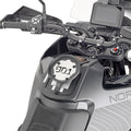 Flangia Tanklock Kappa BF68K montata sul serbatoio di una Husqvarna Norden 901, foto del prodotto