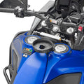 Flangia Tanklock Kappa BF75K nera montata sul serbatoio blu di una Yamaha, foto ufficiale Kappa