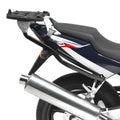 Attacco posteriore Kappa K2520 nero montato su Honda CBR 600 F con la piastra, piastra e bauletto non inclusi, foto del prodotto