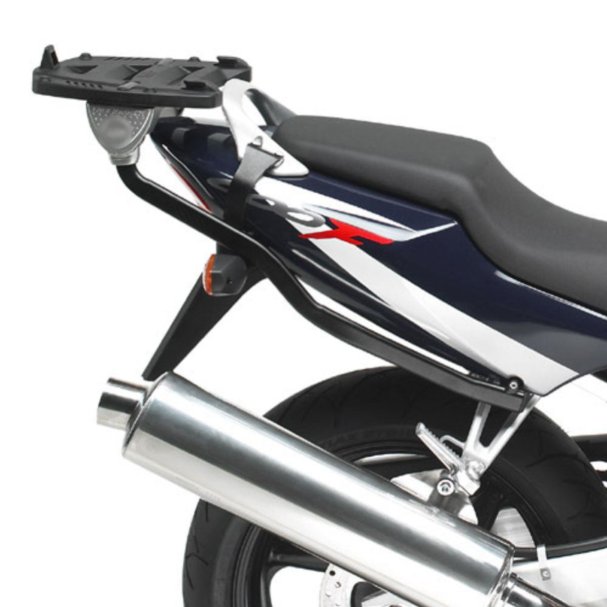 Attacco posteriore Kappa K2520 nero montato su Honda CBR 600 F con la piastra, piastra e bauletto non inclusi, foto del prodotto