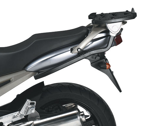 Attacco posteriore Kappa K3470 montato su Yamaha TDM 900, piastra e bauletto non inclusi, foto ufficiale Kappa
