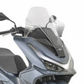 Parabrezza Kappa KD1216ST2 trasparente 64x50 cm montato su Honda PCX 125 2025-2026, foto ufficiale Kappa