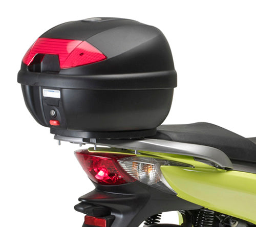 Attacco posteriore Kappa KE2270 su Honda SH 125i 150i con bauletto MONOLOCK montato, bauletto non incluso, foto ufficiale Kappa
