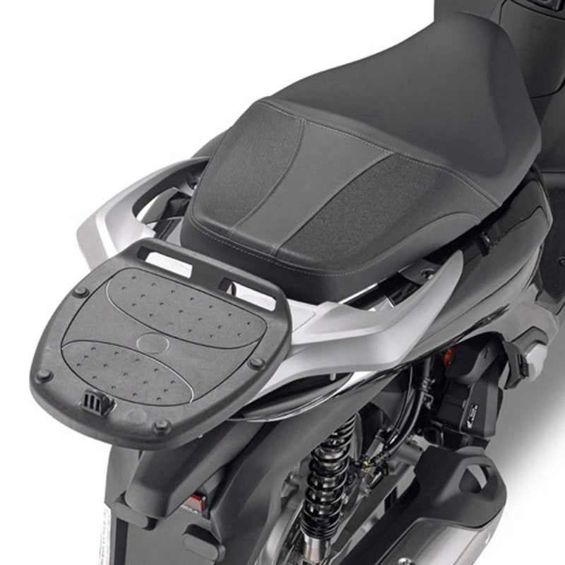 Attacco posteriore Kappa KR1189 per Honda SH 125, 150 e 350, montato con piastra Monolock, bauletto non incluso, foto del prodotto