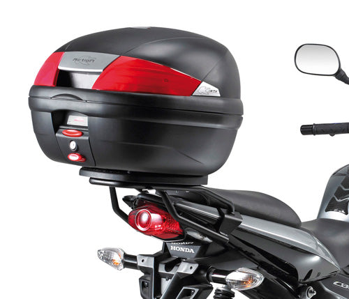 Attacco posteriore Kappa KR1570 per bauletto Monolock montato su Honda CBF 125, bauletto non incluso, foto ufficiale Kappa
