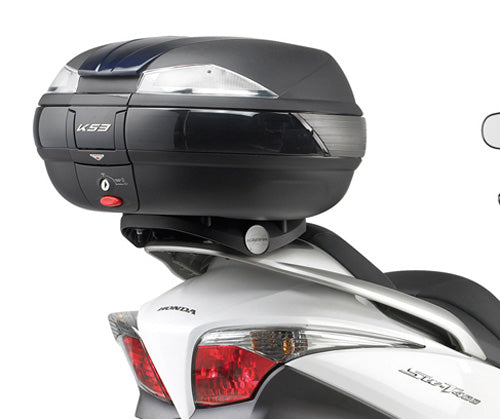 Attacco posteriore Kappa KR19 con piastra Monokey montato su Honda Silver Wing, bauletto non incluso, foto ufficiale Kappa