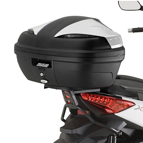 Attacco posteriore Kappa KR2117M per bauletto Monolock su Yamaha X-Max 125-250, bauletto non incluso, foto ufficiale Kappa